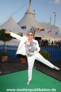Cirque Premiere 28082009 054