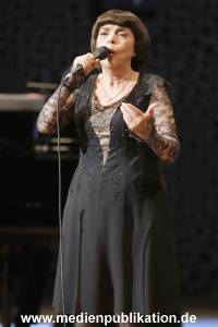MireilleMathieu 22042018 052