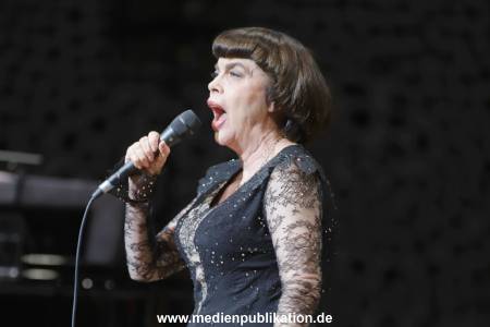 MireilleMathieu 22042018 073