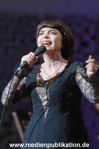 MireilleMathieu 22042018 102