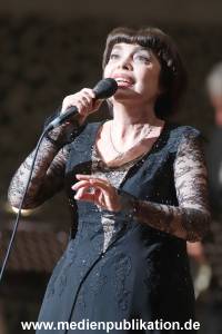 MireilleMathieu 22042018 120