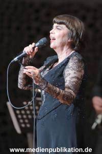 MireilleMathieu 22042018 131