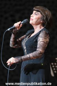 MireilleMathieu 22042018 133