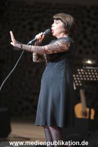 MireilleMathieu 22042018 134