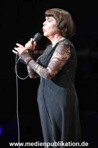 MireilleMathieu 22042018 151
