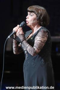 MireilleMathieu 22042018 166