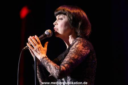 Mireille Mathieu 29032008 029