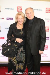 Goldene Bild der Frau 20112014 152