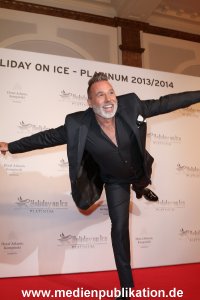 HolidayOnIce Platinum Gloeoeckler 17102013 198
