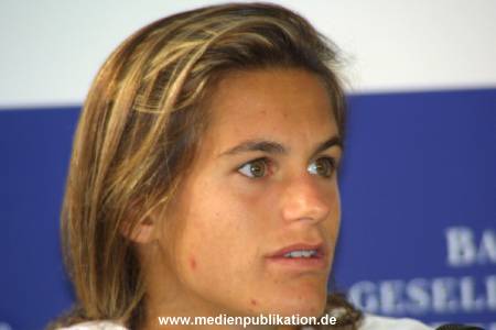 berlin 2001 mauresmo amelie 048