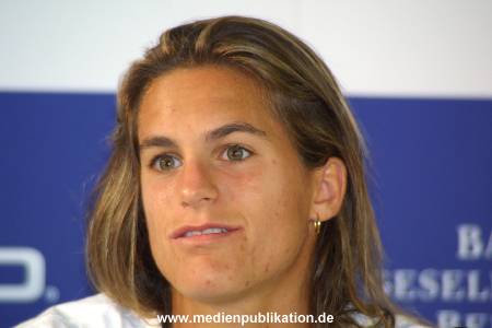 berlin 2001 mauresmo amelie 053