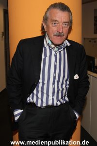Yello 16032011 001