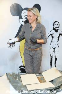 Banksy Charity 24102022 002