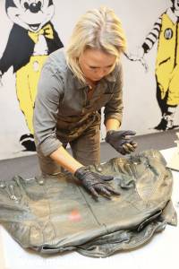 Banksy Charity 24102022 081