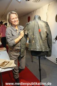 Banksy Charity 24102022 107