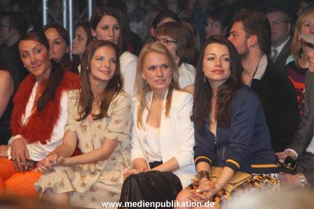 Brigitte Modenschau 16022013 335