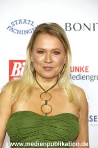 GoldeneBildDerFrau 11102023 060