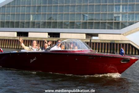 IWC 04062008 106