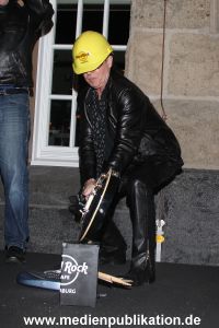 Hardrock Opening 22092011 040