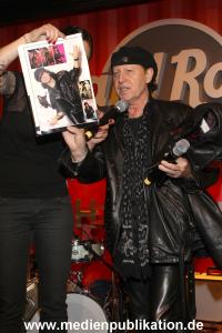 Hardrock Opening 22092011 257