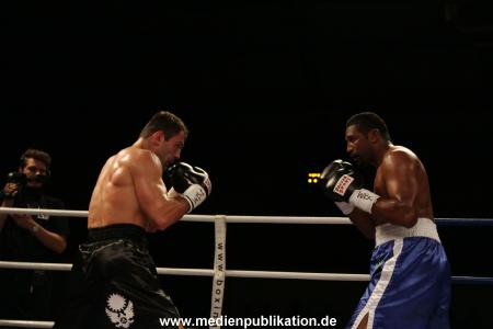 Universum Fight Night 12102012 107