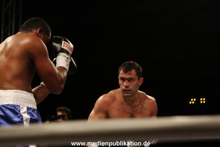 Universum Fight Night 12102012 113
