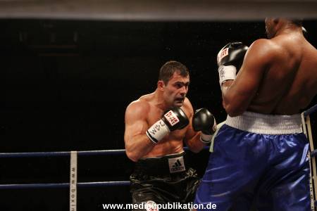 Universum Fight Night 12102012 131