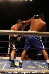 Universum Fight Night 12102012 133