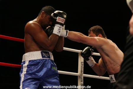 Universum Fight Night 12102012 157