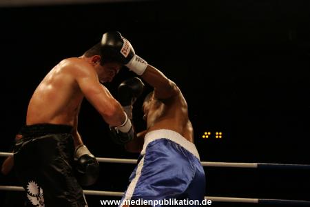 Universum Fight Night 12102012 164