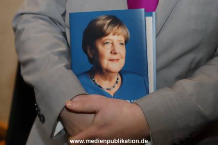 Angela Merkel 05022025 004