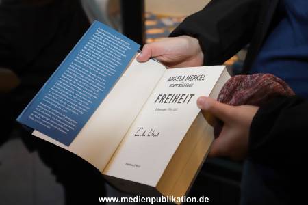 Angela Merkel 05022025 007