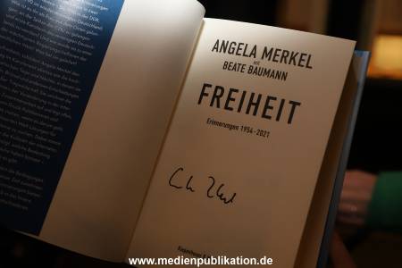 Angela Merkel 05022025 008