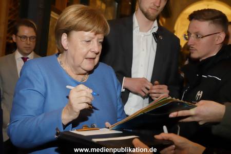 Angela Merkel 05022025 021