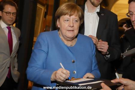 Angela Merkel 05022025 023