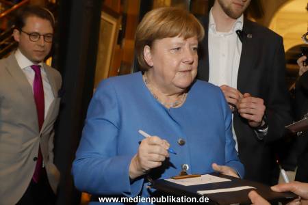 Angela Merkel 05022025 024