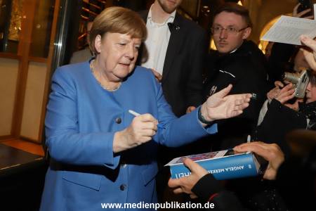 Angela Merkel 05022025 035
