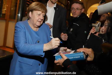 Angela Merkel 05022025 036