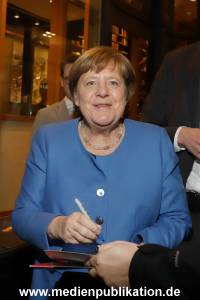 Angela Merkel 05022025 042