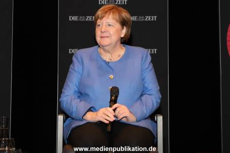 Angela Merkel 05022025 053