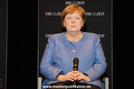 Angela Merkel 05022025 061