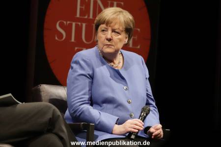 Angela Merkel 05022025 070