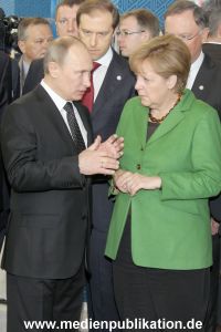 Messerundgang Putin 08042013 028