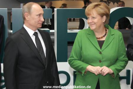 Messerundgang Putin 08042013 114