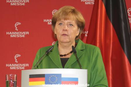 Messerundgang Putin 08042013 178