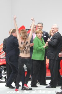 Putin Protest 08042013 002