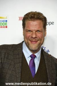 GoldeneBildDerFrau 11102023 049
