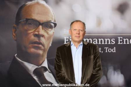 Eichmann 04062010 045