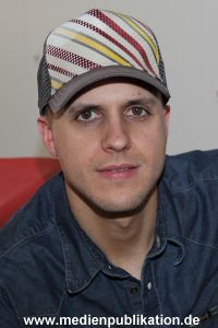 Milow 29032011 006