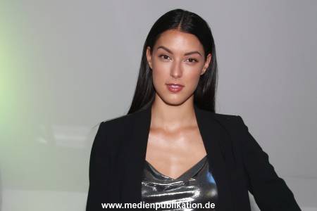 Rebecca Mir 15052018 084